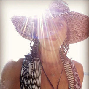 Meet your Posher, Jillian